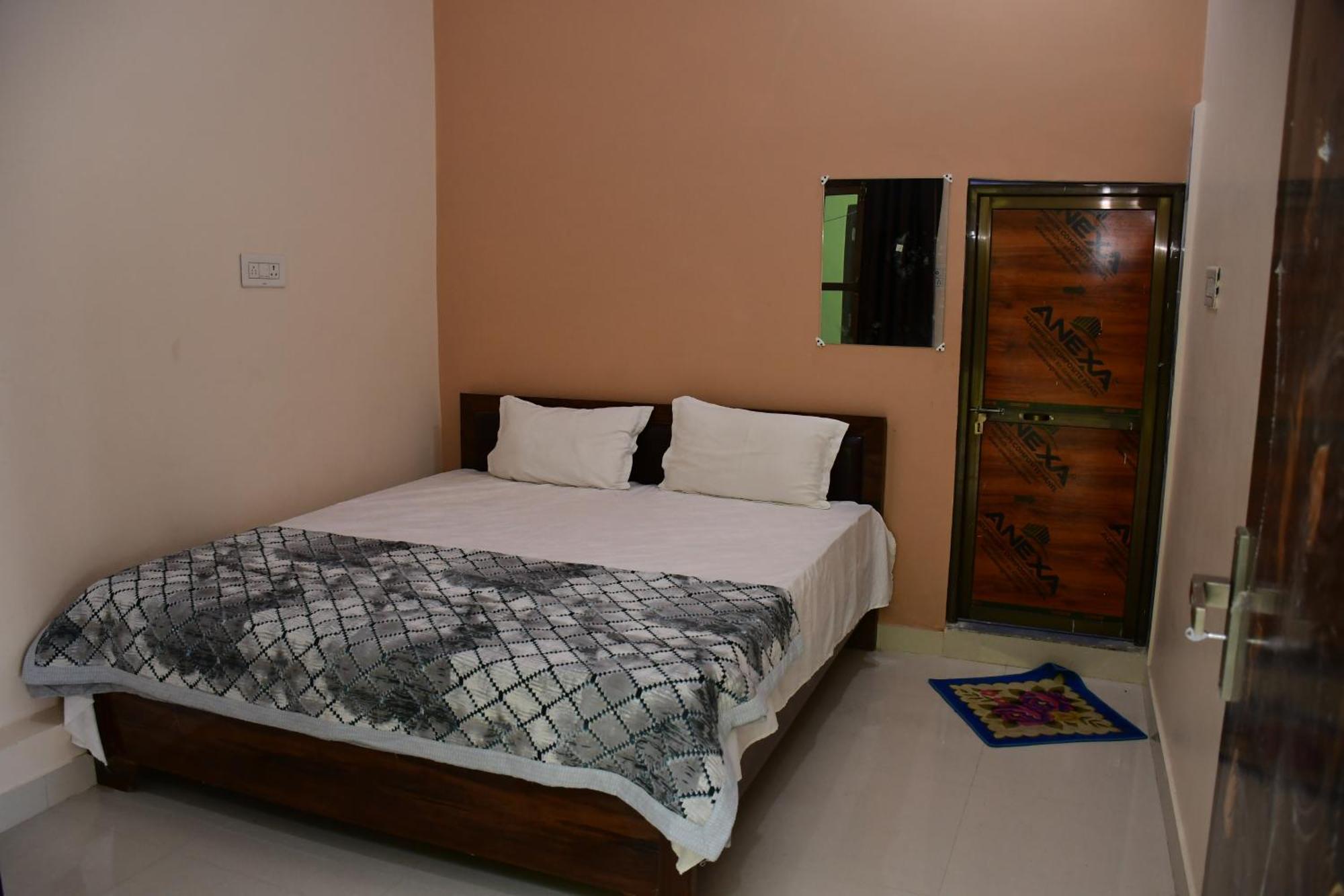 Shree Ram Hotel Ayodhya Exteriér fotografie