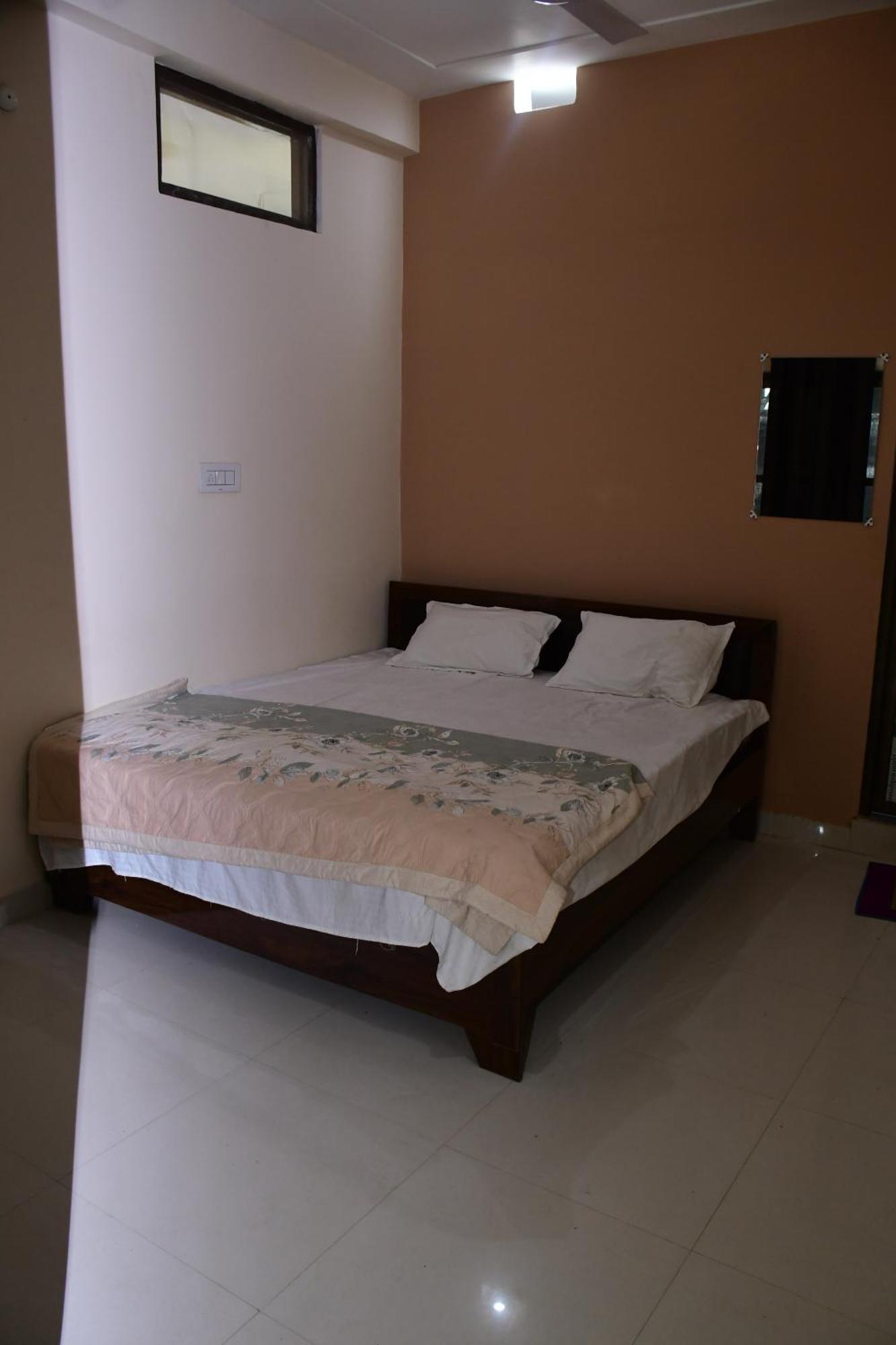 Shree Ram Hotel Ayodhya Exteriér fotografie